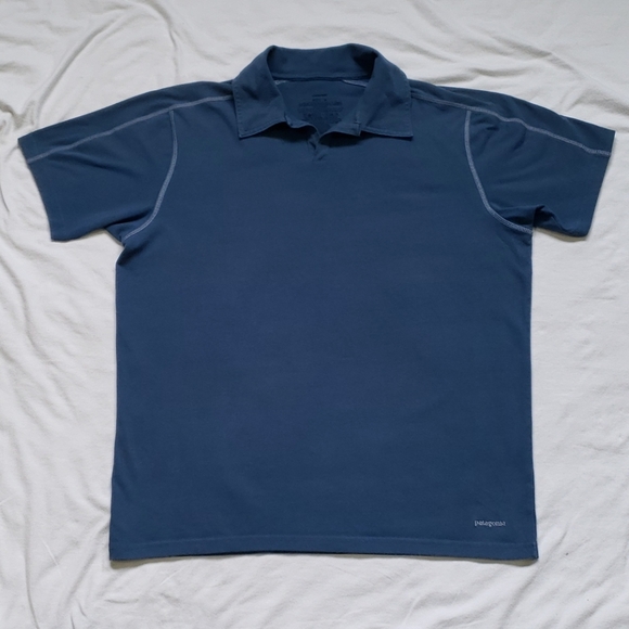 Patagonia Blue No Button Polo Shirt Mens Size Med.